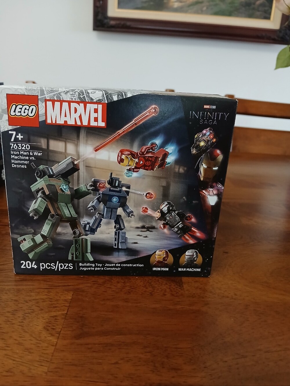 LEGO NWT Marvel Iron Man & War Machine VS. Hammer Drones Ages 7+  204 Pcs